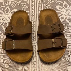 Wonder Nation kids sandals
